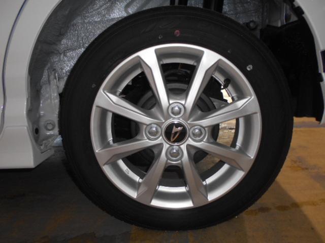 ムーヴＧ　純正ナビ　ドラレコ　パノラマモニター装着２０２３年モデル　ダイハツ純正スタンダードメモリーナビ　ドライブレコーダー　パノラマモニター　装着車（福井県）の中古車