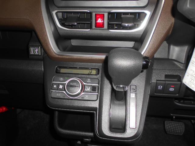 ムーヴＧ　純正ナビ　ドラレコ　パノラマモニター装着２０２３年モデル　ダイハツ純正スタンダードメモリーナビ　ドライブレコーダー　パノラマモニター　装着車（福井県）の中古車