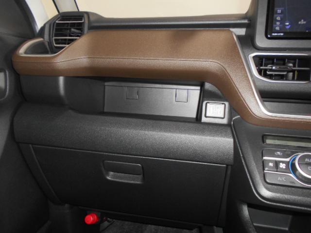 ムーヴＧ　純正ナビ　ドラレコ　パノラマモニター装着２０２３年モデル　ダイハツ純正スタンダードメモリーナビ　ドライブレコーダー　パノラマモニター　装着車（福井県）の中古車