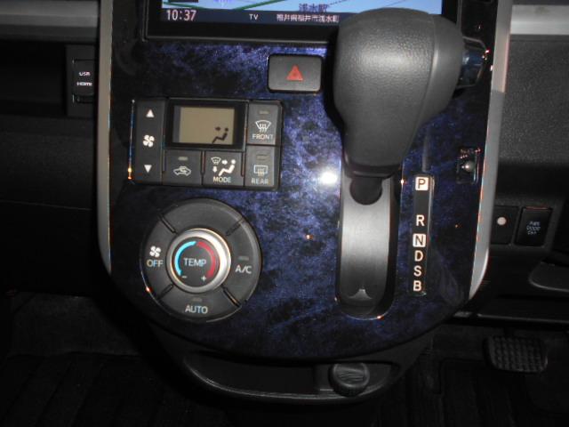 タントカスタムＸ　トップエディションＳＡ２　メモリーナビ装着メモリーナビ　バックモニター　ＴＶコントロールキット　装着車（福井県）の中古車