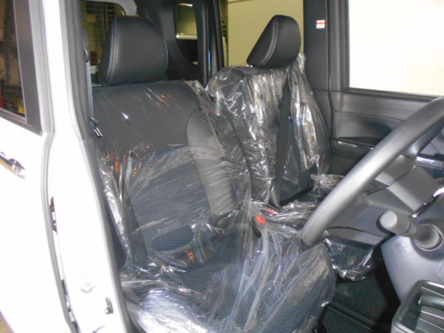 タントカスタムＸ届出済未走行車（福井県）の中古車