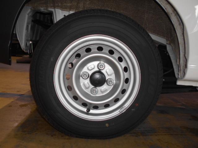 ハイゼットカーゴデラックス 4WD CVT車(福井県)の中古車
