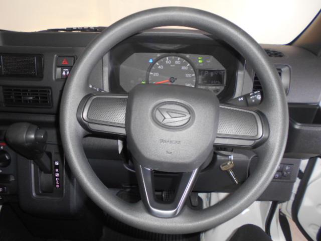 ハイゼットカーゴデラックス 4WD CVT車(福井県)の中古車