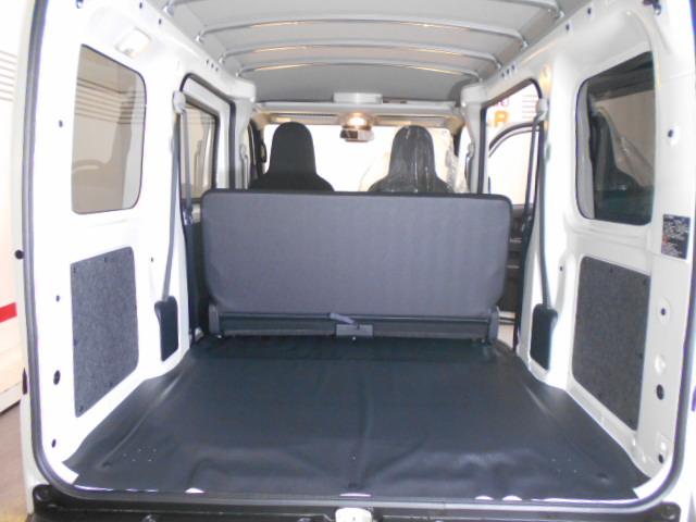 ハイゼットカーゴデラックス　４ＷＤ届出済未走行車（福井県）の中古車