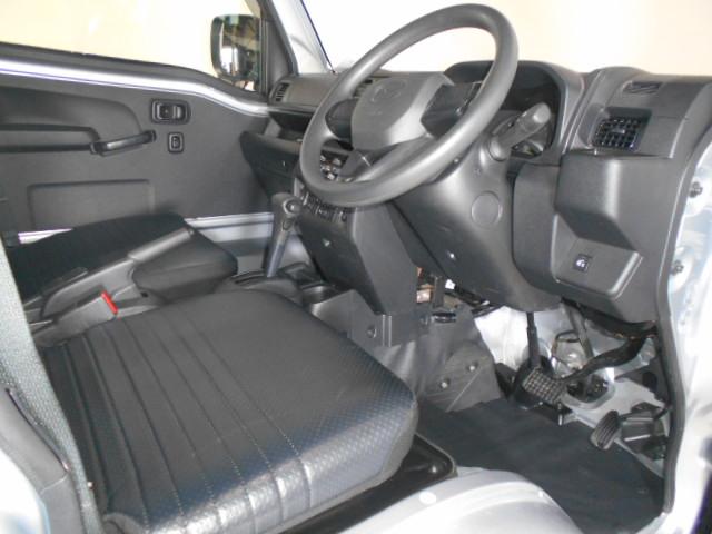 ハイゼットトラックスタンダード　農用スペシャル　４ＷＤ　ＡＴ車ディーラーオプション　１２インチアルミホイール装着車（福井県）の中古車