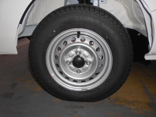 ハイゼットトラックスタンダード　４ＷＤ　マニュアル車届出済未走行車（福井県）の中古車