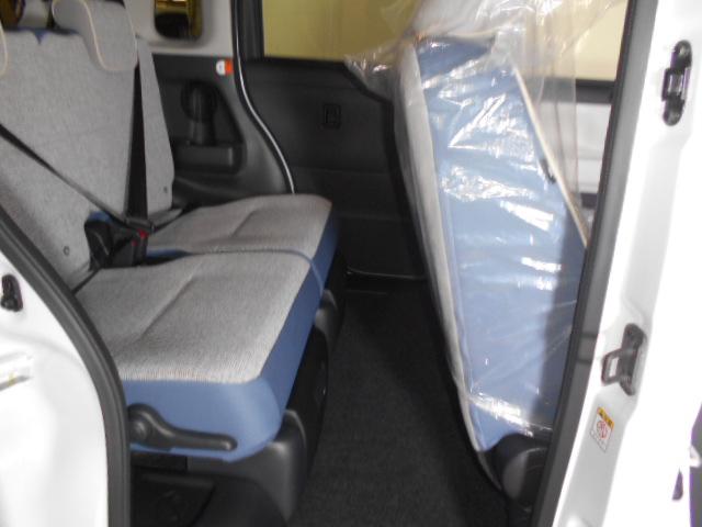ムーヴキャンバスストライプスG 4WD届出済未走行車(福井県)の中古車