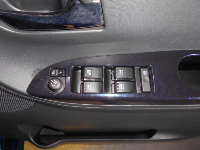 タントカスタムX トップエディションVS SA3 4WD 純正ナビ2019年モデル ダイハツ純正8インチメモリーナビ ドライブレコーダー パノラマモニター TVコントロールキット 装着車(福井県)の中古車