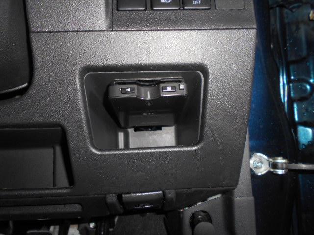 タントカスタムX トップエディションVS SA3 4WD 純正ナビ2019年モデル ダイハツ純正8インチメモリーナビ ドライブレコーダー パノラマモニター TVコントロールキット 装着車(福井県)の中古車