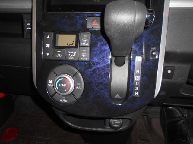 タントカスタムX トップエディションVS SA3 4WD 純正ナビ2019年モデル ダイハツ純正8インチメモリーナビ ドライブレコーダー パノラマモニター TVコントロールキット 装着車(福井県)の中古車