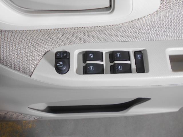 ムーヴＸ　ＳＡ２　純正メモリーナビ　バックモニター装着２０１６年モデル　ダイハツ純正メモリーナビ　バックモニター　社外アルミホイール　装着（福井県）の中古車