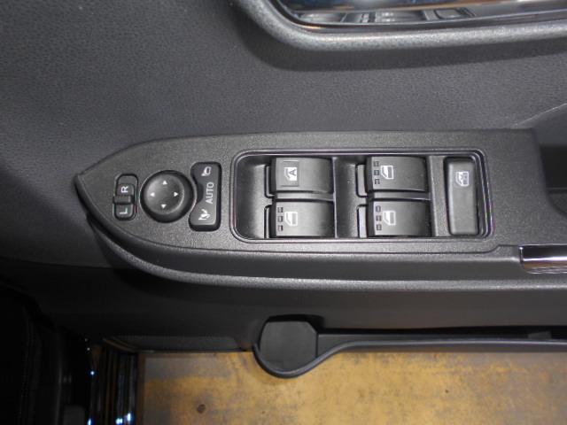 タントカスタムＸ　４ＷＤ（福井県）の中古車