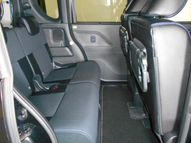 タントカスタムＸ　４ＷＤ（福井県）の中古車