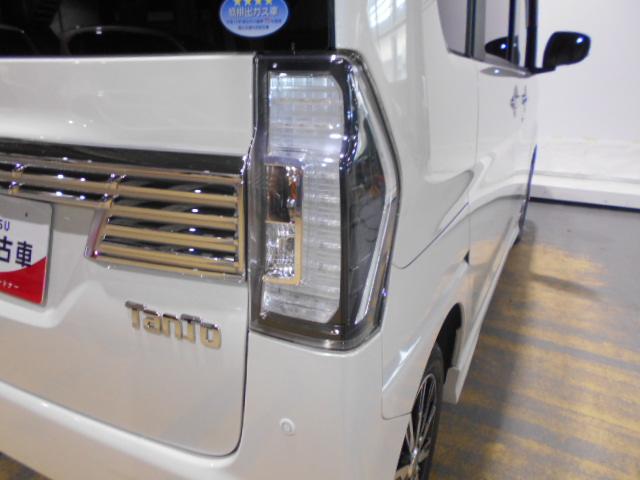 タントカスタムＸ　トップエディションリミテッドＳＡ３　４ＷＤ２０１９年モデル　ダイハツ純正８インチメモリーナビ　ドライブレコーダー　パノラマモニター　装着車（福井県）の中古車