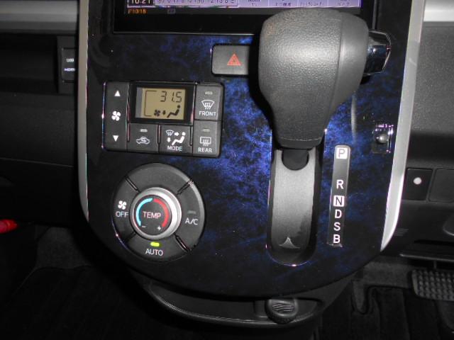 タントカスタムＸ　トップエディションリミテッドＳＡ３　４ＷＤ２０１９年モデル　ダイハツ純正８インチメモリーナビ　ドライブレコーダー　パノラマモニター　装着車（福井県）の中古車
