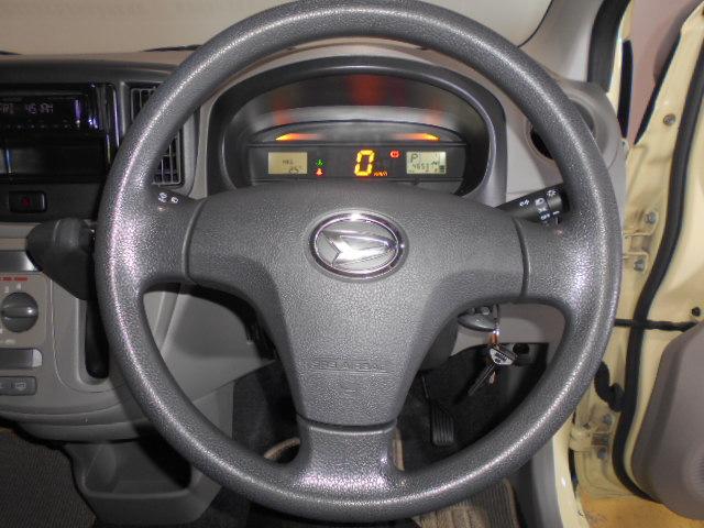 ミライースＬｆ　４ＷＤ（福井県）の中古車