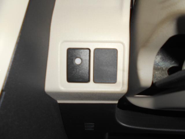 ムーヴキャンバスＸリミテッドメイクアップＳＡ２　４ＷＤ　純正８インチナビ装着２０１７年モデル　ダイハツ純正８インチメモリーナビ　パノラマモニター　ＴＶコントロールキット　装着車（福井県）の中古車