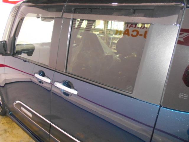 タントカスタムＸ　４ＷＤ　純正ナビ　ドラレコ　パノラマモニター装着２０２２年モデル　ダイハツ純正９インチメモリーナビ　ドライブレコーダー　パノラマモニター　ＴＶコントロールキット　ノーマルタイヤ４本新品（福井県）の中古車