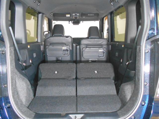 タントカスタムＸ　４ＷＤ　純正ナビ　ドラレコ　パノラマモニター装着２０２２年モデル　ダイハツ純正９インチメモリーナビ　ドライブレコーダー　パノラマモニター　ＴＶコントロールキット　ノーマルタイヤ４本新品（福井県）の中古車