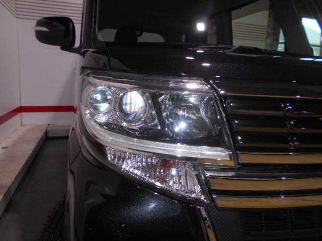 タントカスタムＸ　トップエディションＳＡ３　４ＷＤ　純正ナビ装着２０１７年モデル　ダイハツ純正８インチハイエンドナビ　バックモニター　ドライブレコーダー（社外品）　装着車（福井県）の中古車