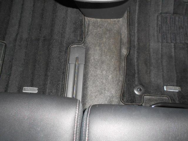 タントカスタムＸ　トップエディションＳＡ３　４ＷＤ　純正ナビ装着２０１７年モデル　ダイハツ純正８インチハイエンドナビ　バックモニター　ドライブレコーダー（社外品）　装着車（福井県）の中古車