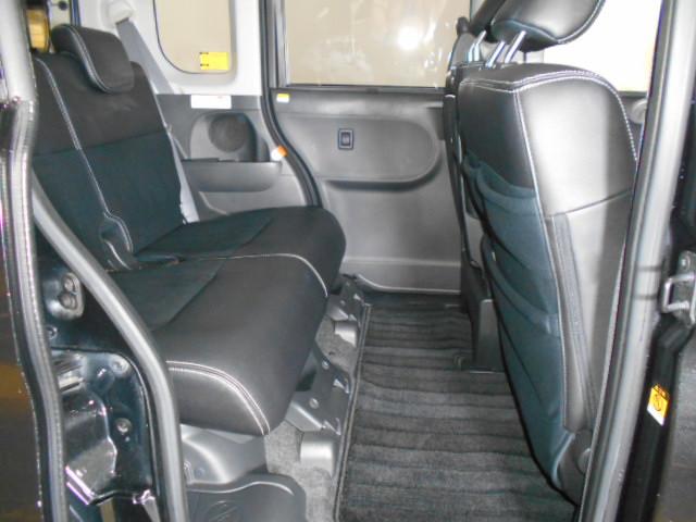 タントカスタムＸ　トップエディションＳＡ３　４ＷＤ　純正ナビ装着２０１７年モデル　ダイハツ純正８インチハイエンドナビ　バックモニター　ドライブレコーダー（社外品）　装着車（福井県）の中古車