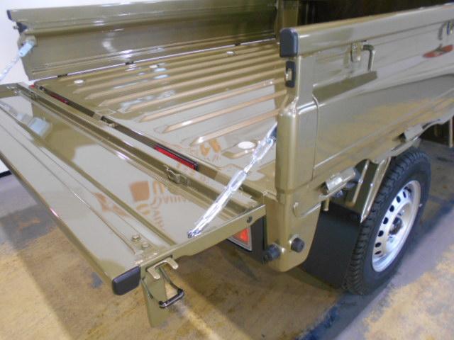 ハイゼットトラックジャンボエクストラ 4WD CVT車届出済未走行車(福井県)の中古車