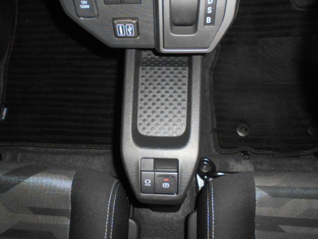 タフトＧターボ　クロムベンチャー　メモリーナビ　パノラマモニターメモリーナビ　パノラマモニター　ＥＴＣ車載器　装着車（福井県）の中古車