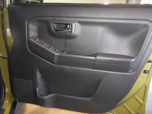 タフトＧ　クロムベンチャー　４ＷＤ　９インチディスプレイオーディオ（福井県）の中古車