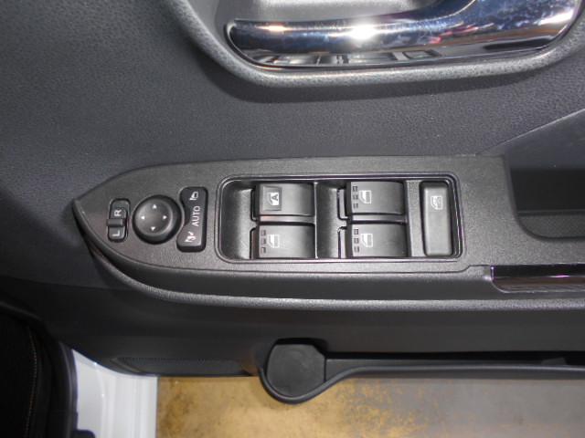 タントカスタムX 4WD 9インチディスプレイオーディオ 装着ドライブレコーダー パノラマモニター装着車(福井県)の中古車