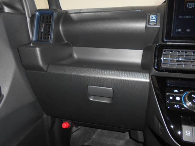 タントカスタムX 4WD 9インチディスプレイオーディオ 装着ドライブレコーダー パノラマモニター装着車(福井県)の中古車