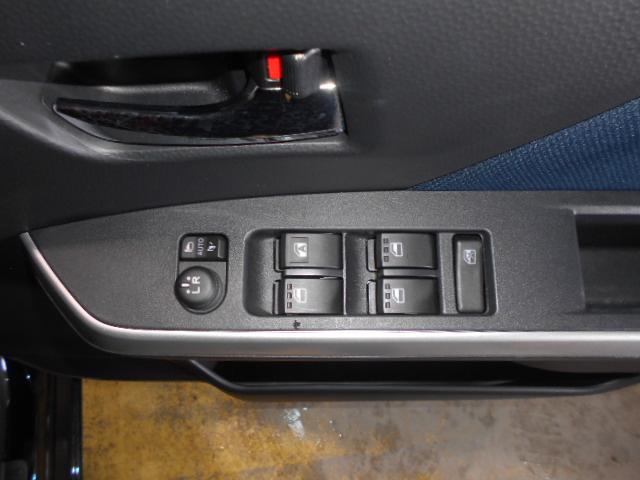 トールカスタムＧ　純正ナビ　パノラマモニター　ドラレコ装着２０２１年モデル　ダイハツ純正メモリーナビ　ドライブレコーダー　パノラマモニター　ＴＶコントロールキット　装着車（福井県）の中古車