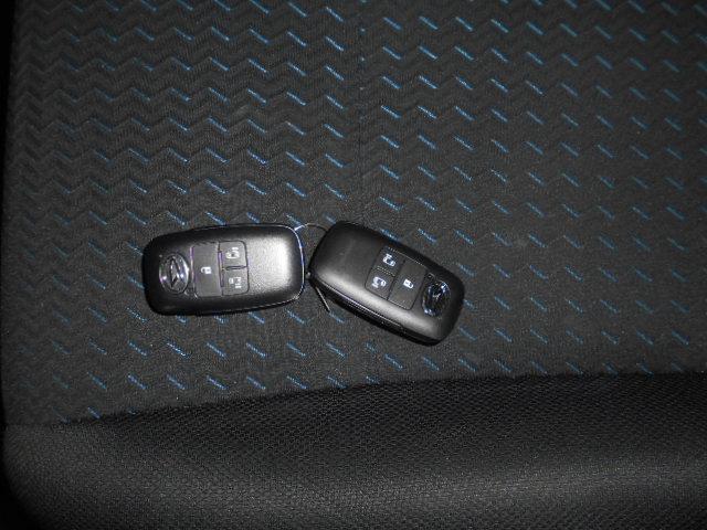 トールカスタムＧ　純正ナビ　パノラマモニター　ドラレコ装着２０２１年モデル　ダイハツ純正メモリーナビ　ドライブレコーダー　パノラマモニター　ＴＶコントロールキット　装着車（福井県）の中古車