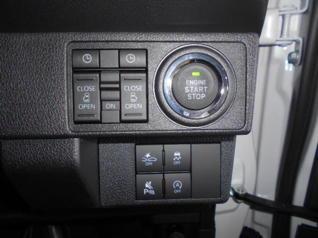 ムーヴキャンバスストライプスＧ届出済未走行車（福井県）の中古車