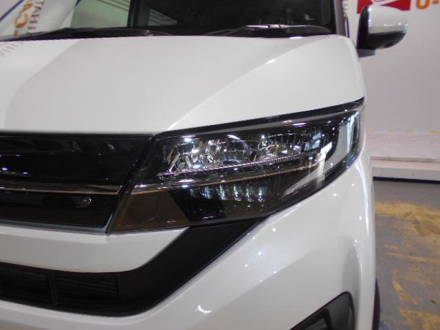 ムーヴG 4WD 10インチナビ ドラレコ パノラマモニター装着2025年モデル ダイハツ純正10インチスタイリッシュメモリーナビ ドライブレコーダー パノラマモニター 装着車(福井県)の中古車