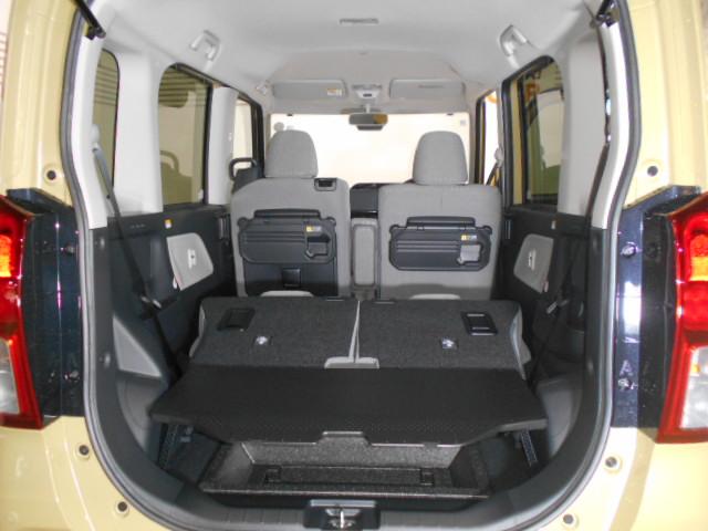 タントＸ　４ＷＤ　９インチディスプレイオーディオ装着　届出済未走行（福井県）の中古車