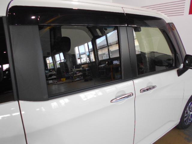 トールカスタムＧ　リミテッド２　ＳＡ３　純正９インチナビ　ドラレコ２０２０年モデル　ダイハツ純正９インチメモリーナビ　ドライブレコーダー　パノラマモニター　装着　ノーマルタイヤ４本新品（福井県）の中古車