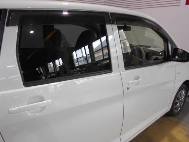 ｅＫワゴンＥ　メモリーナビ　バックモニター装着　ノーマルタイヤ４本新品（福井県）の中古車