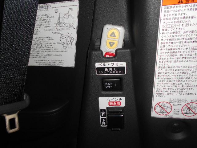 タントＸ　スローパー　リヤシート付仕様　メモリーナビ　ドラレコ装着ダイハツ純正メモリーナビ　ドライブレコーダー　パノラマモニター　ＴＶコントロールキット　装着車（福井県）の中古車