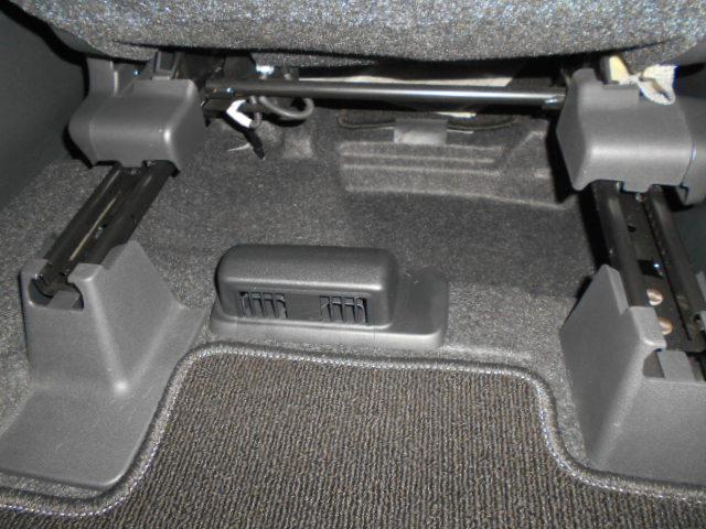 タントＸ　スローパー　リヤシート付仕様　メモリーナビ　ドラレコ装着ダイハツ純正メモリーナビ　ドライブレコーダー　パノラマモニター　ＴＶコントロールキット　装着車（福井県）の中古車