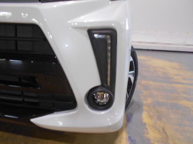 ムーヴカスタム　ＲＳ　ハイパーリミテッドＳＡ３　４ＷＤ　ナビ装着２０２２年モデルダイハツ純正８インチメモリーナビ　ドライブレコーダー　パノラマモニター　装着車（福井県）の中古車
