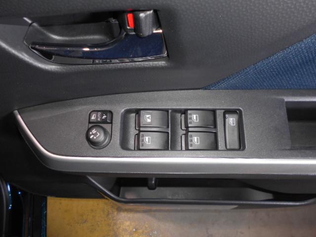 トールカスタムG 4WD 純正ナビ ドラレコ パノラマモニター装着2022年モデル ダイハツ純正ワイドエントリーメモリーナビ ドライブレコーダー パノラマモニター 装着(福井県)の中古車