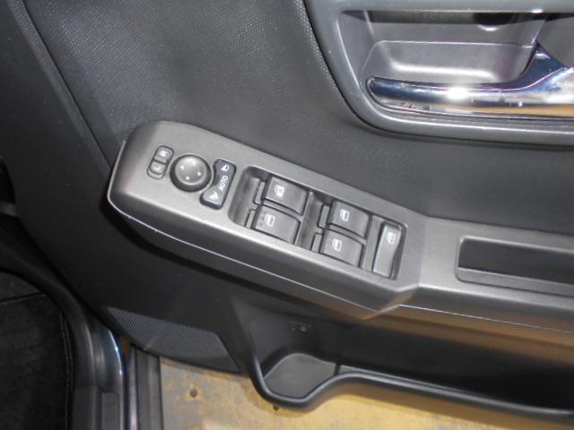 タフトＧ　ダーククロムベンチャー　エコアイドルレス（福井県）の中古車