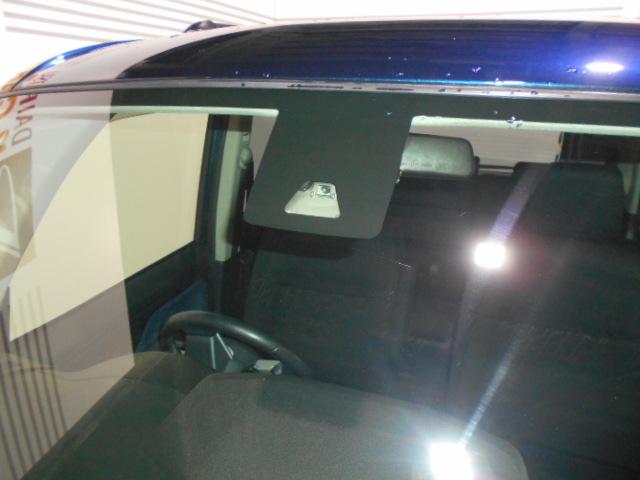 トールカスタムＧ　ＳＡ２　４ＷＤ　純正ナビ　パノラマモニター装着ダイハツ純正９インチメモリーナビ　パノラマモニター　ＴＶコントロールキット　装着車（福井県）の中古車