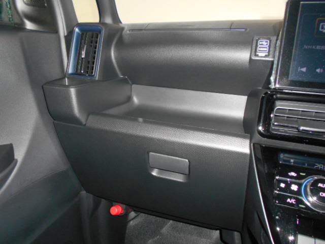 タントカスタムＸ　４ＷＤ　９インチディスプレイオーディオ装着パノラマモニター装着　届出済未走行車（福井県）の中古車