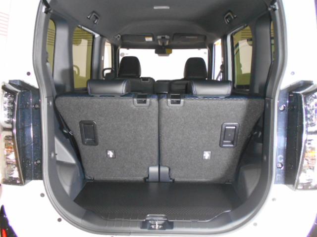 タントカスタムＸ　４ＷＤ　９インチディスプレイオーディオ装着パノラマモニター装着　届出済未走行車（福井県）の中古車