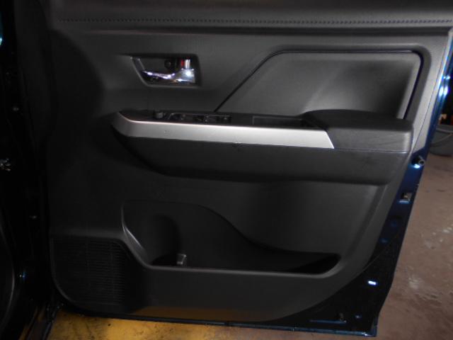 トールＧ　リミテッド２　ＳＡ３　４ＷＤ　純正ナビ　ドラレコ　装着２０２年モデル　ダイハツ純正９インチプレミアムメモリーナビ　ドライブレコーダー　パノラマモニター　装着（福井県）の中古車