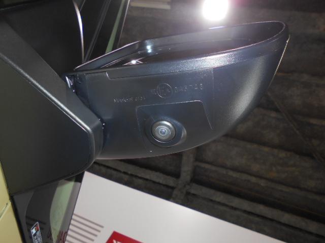 ムーヴＸ　純正ナビ　ドラレコ　パノラマモニター装着２０２５年モデル　ダイハツ純正スタンダードメモリーナビ　ドライブレコーダー　パノラマモニター　装着車（福井県）の中古車