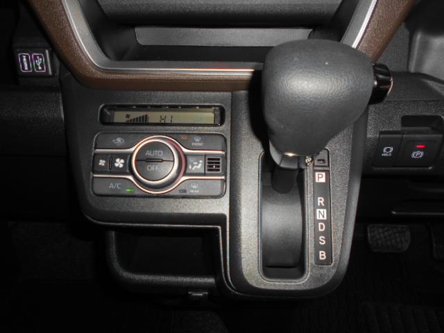 ムーヴＧ　純正１０インチナビ　ドラレコ　パノラマモニター装着２０２５年モデル　ダイハツ純正１０インチスタイリッシュメモリーナビ　ドライブレコーダー　パノラマモニター　装着車（福井県）の中古車