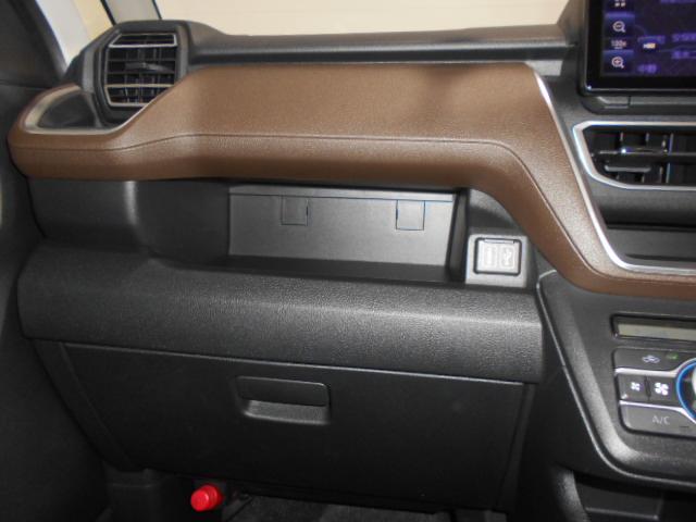 ムーヴＧ　純正１０インチナビ　ドラレコ　パノラマモニター装着２０２５年モデル　ダイハツ純正１０インチスタイリッシュメモリーナビ　ドライブレコーダー　パノラマモニター　装着車（福井県）の中古車